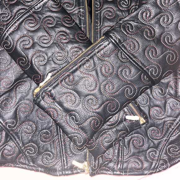 Kids Coats - Picture 2 of 4